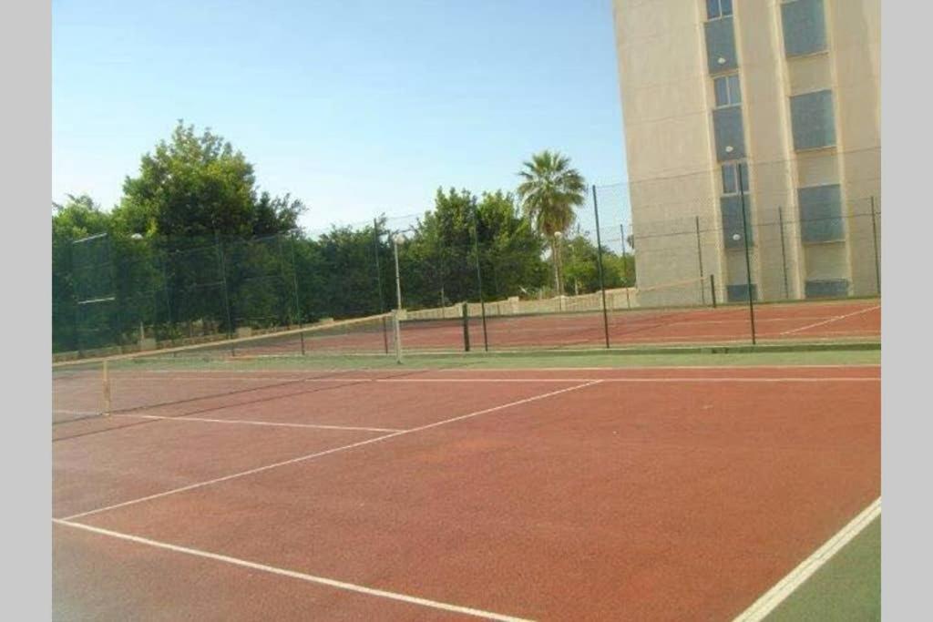 Apartamento Athenea Gandia Bagian luar foto